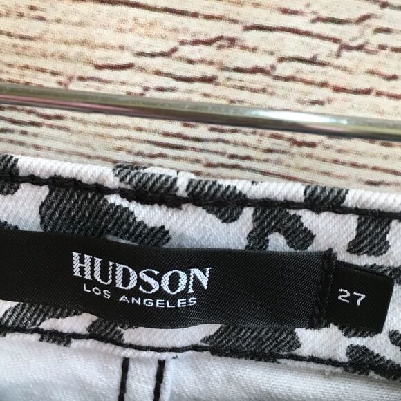 HUDSON VIPER MINI SKIRT IN LEOPARD PRINT - Picture 5 of 6